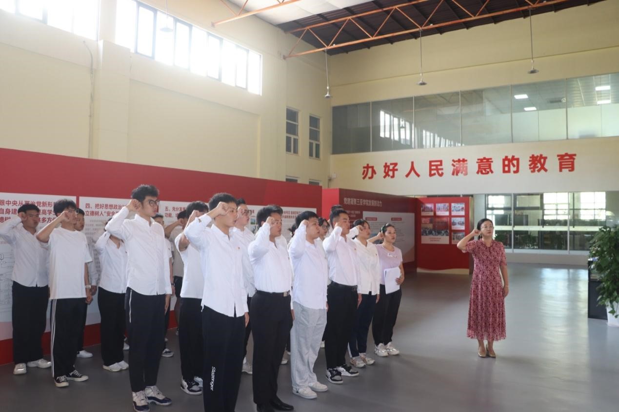 1702730801116689.jpg 1702730801116689.jpg