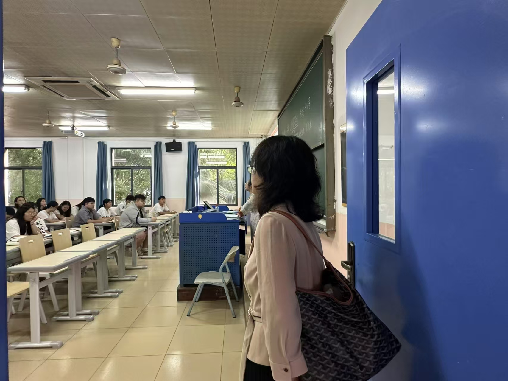 1725878542108435.jpg 1725878542108435.jpg